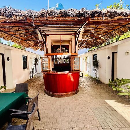 Arawak Hotel Leogane Экстерьер фото
