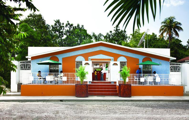 Arawak Hotel Leogane Экстерьер фото
